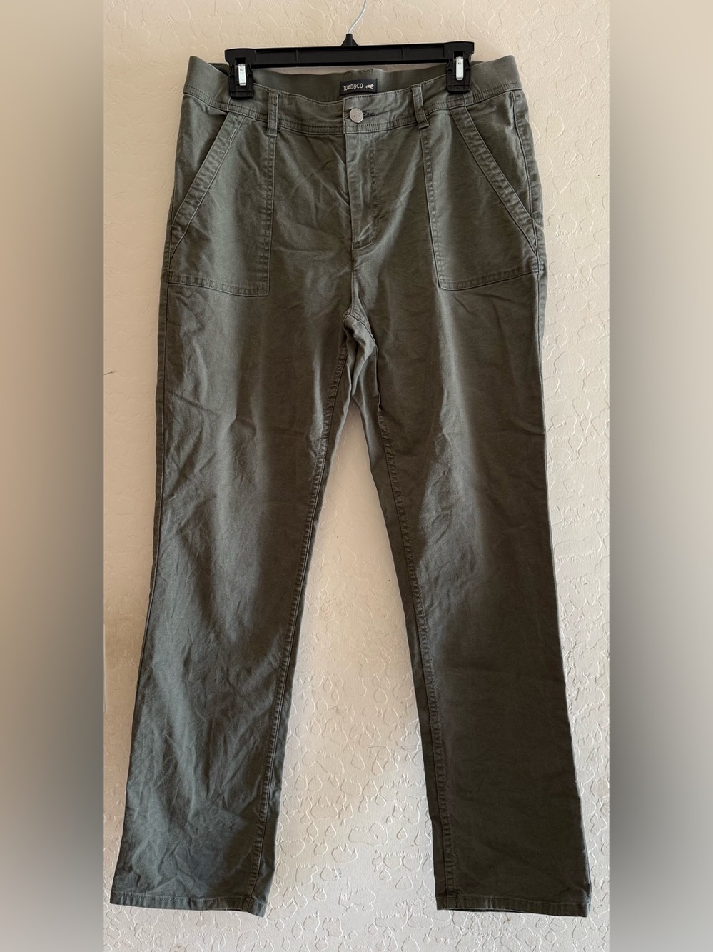 Toad&Co, size 12, olive green utility pants made from organic cotton